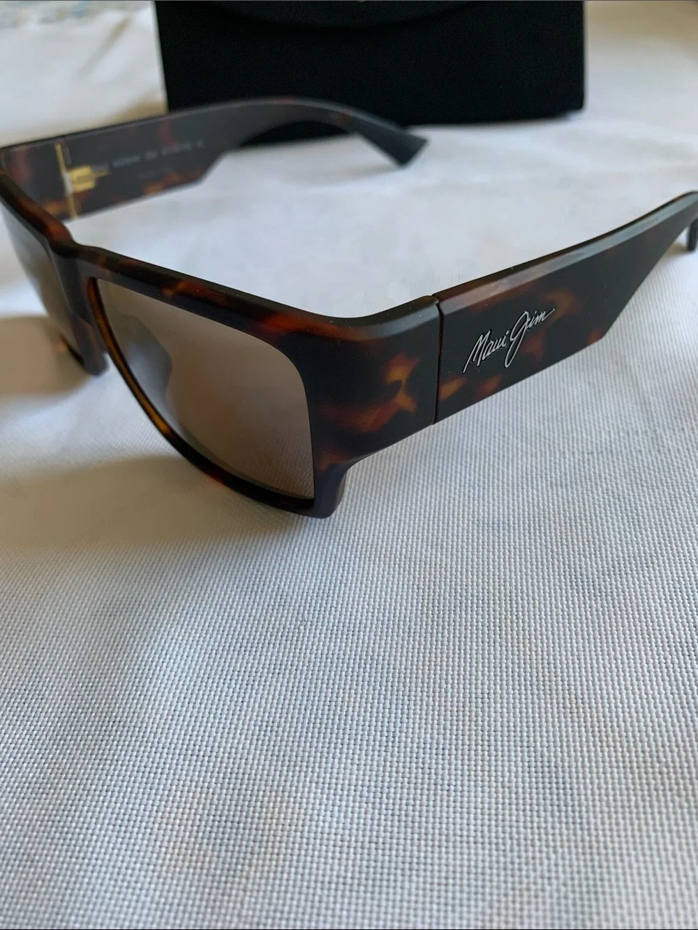 Maui Jim Ka’olu STG polarized wrap sunglasses